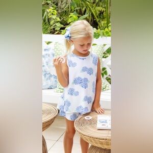 The Beaufort Bonnet Love You Back Top and Matching Shorts EUC